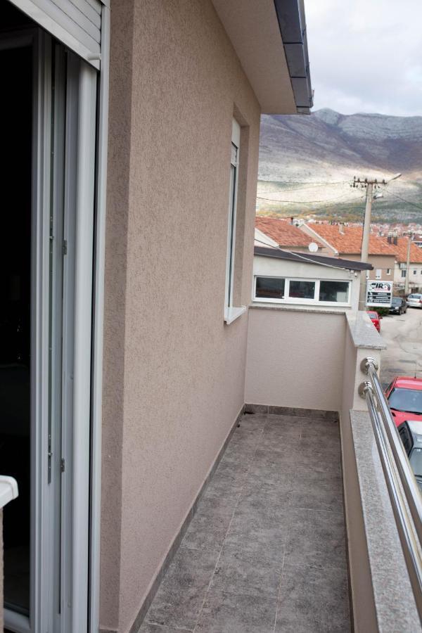 Apartman Sirena Требине Екстериор снимка