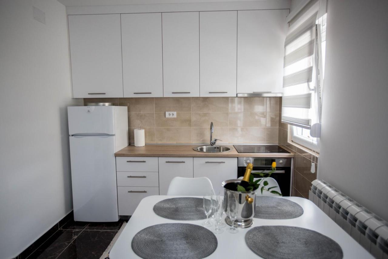 Apartman Sirena Требине Екстериор снимка