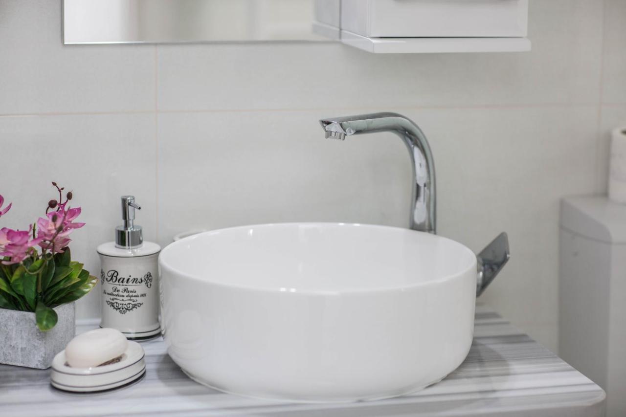 Apartman Sirena Требине Екстериор снимка